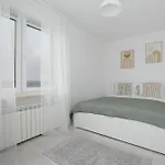Lejlighed Smocza Bright & Cozy By Solarento